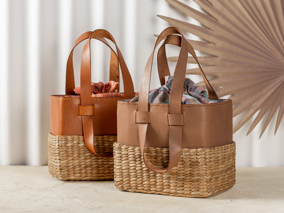 934-the-leather-studio-in-fame